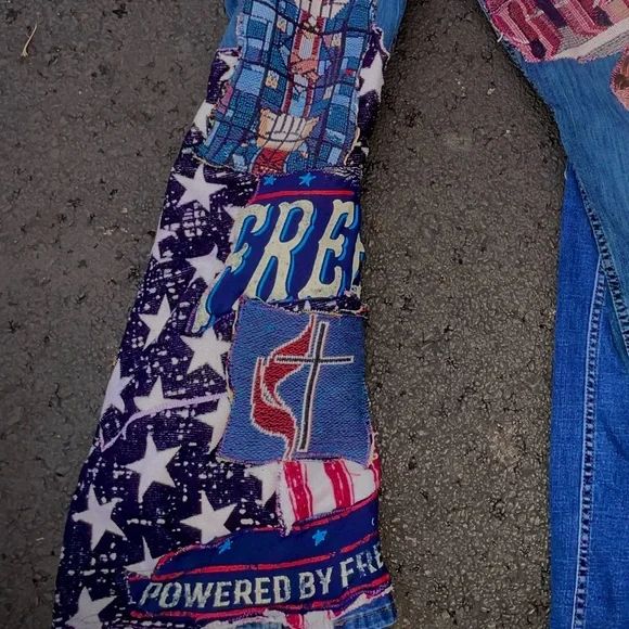 Artistic Embellished Blue Jeans
